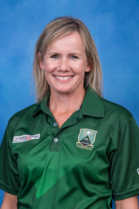 Elzanne Joubert (Counsellor & Social Worker)